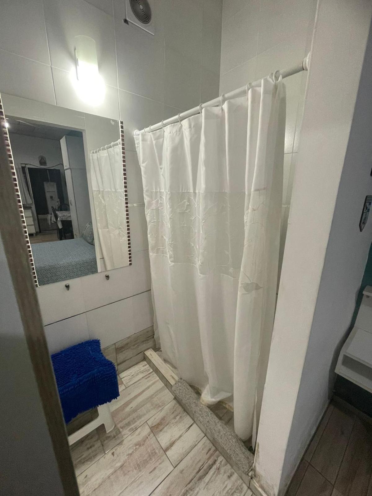 Ezeiza 1 Nuestro Lugar A 15 Minutos Del Aeropuerto Tranfer Opcional Desde Y Al Aeropuerto De Ezeiza Las 24 Horas Pet Friendly Dış mekan fotoğraf